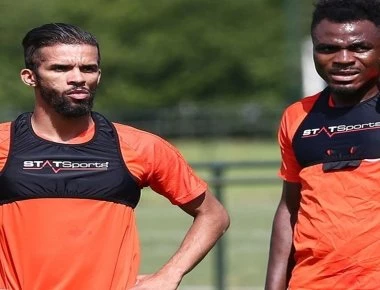 Παρελθόν οι Μ. Καρσελά και Ε.Εμενίκε από τον Ολυμπιακό